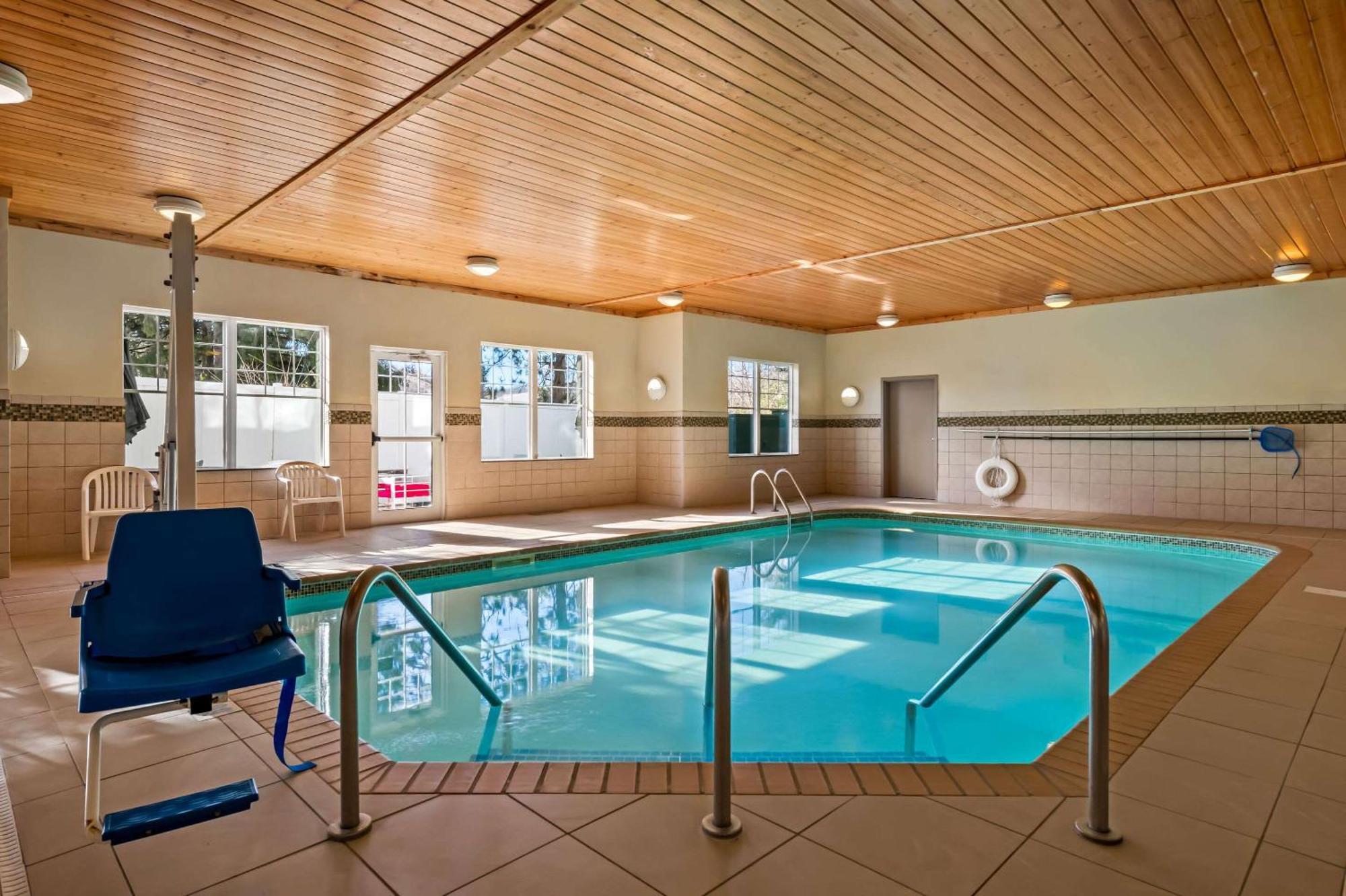 Country Inn & Suites By Radisson, Red Wing, Mn Zewnętrze zdjęcie